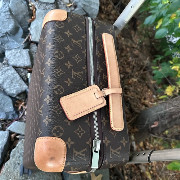 Louis Vuitton M41416 Bandoulière 50 & Louis Vuitton M23203
Horizon 55 combo - Picture 13 of 17